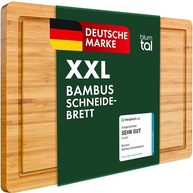 Blumtal 45 × 30 cm bamboo chopping board